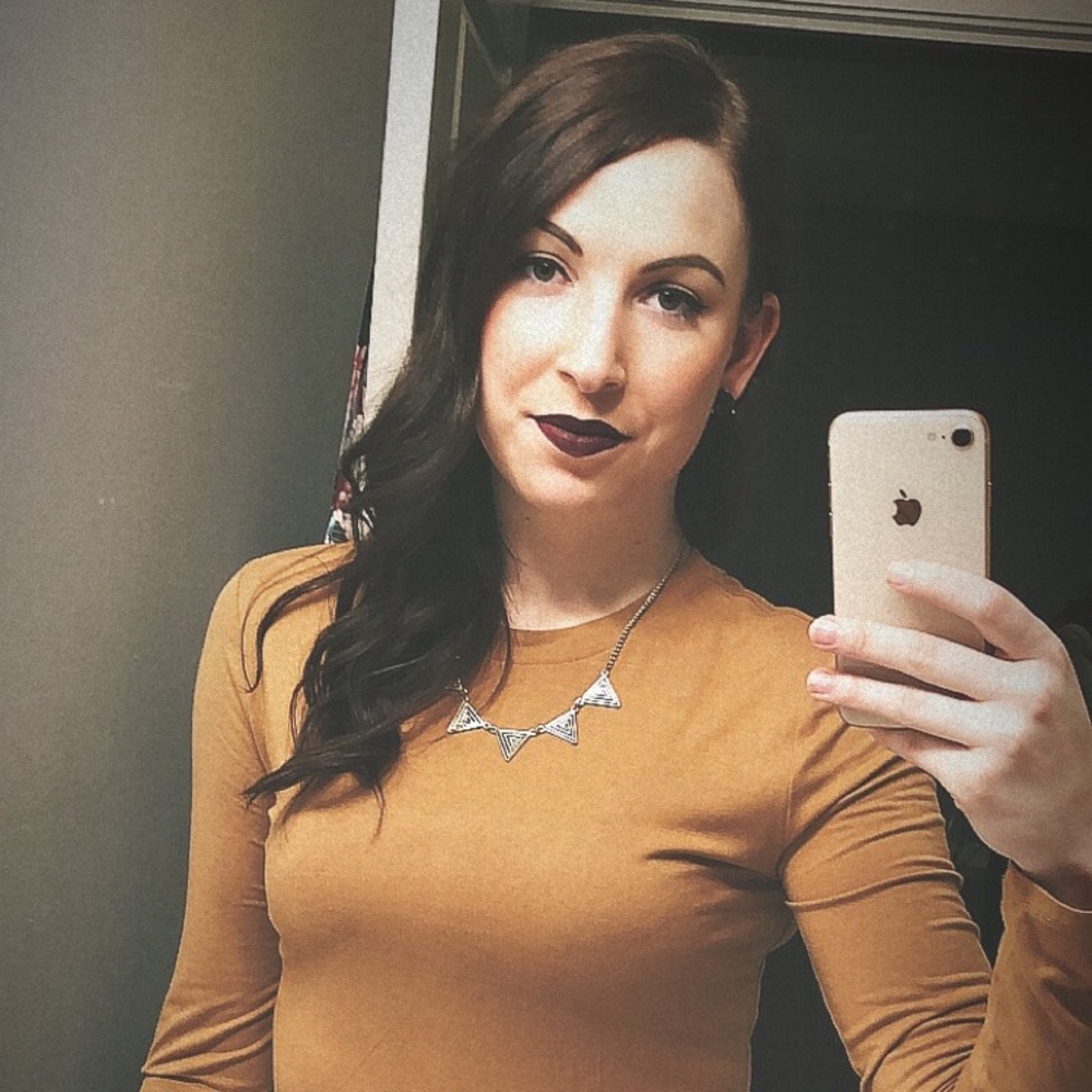 Meet your Posher, Jessica